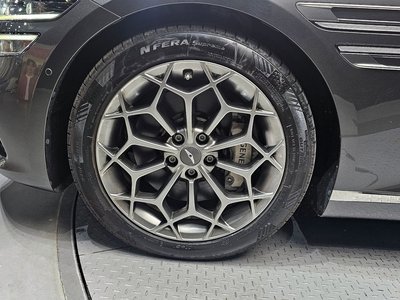 GENESIS G80 (RG3) - 6