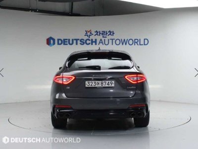 MASERATI LEVANTE - 4