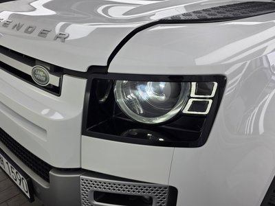 LAND ROVER DEFENDER - 9