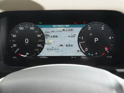 LAND ROVER DEFENDER - 10