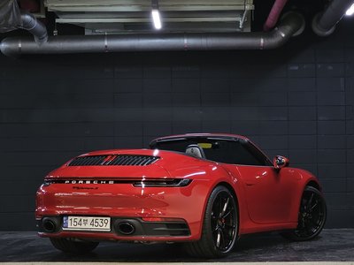 PORSCHE 911 - 3