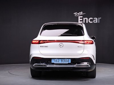 MERCEDES-BENZ EQS SUV - 3