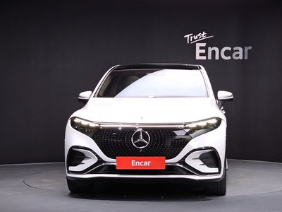 MERCEDES-BENZ EQS SUV - 2
