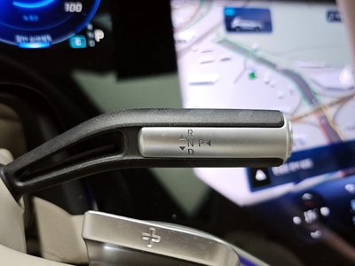 MERCEDES-BENZ EQS SUV - 9