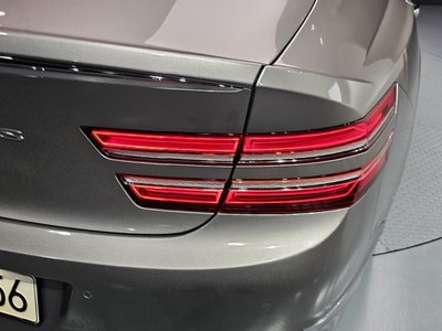 GENESIS G80 (RG3) - 10