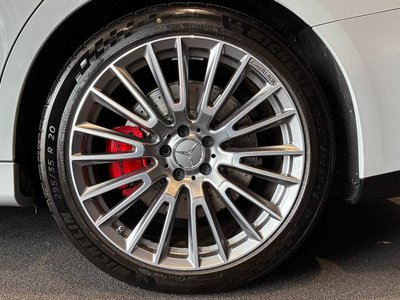 2025 Mercedes-BENZ E-CLASS AMG 照片 4