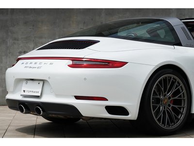 صورة مصغرة 27 لـ 2019 Porsche 911