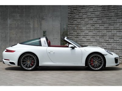 صورة 6 لـ 2019 Porsche 911