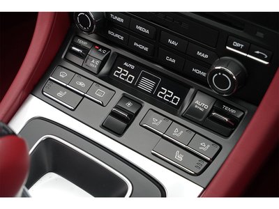صورة مصغرة 50 لـ 2019 Porsche 911