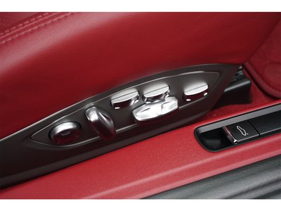 صورة مصغرة 54 لـ 2019 Porsche 911
