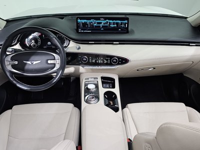 صورة 5 لـ 2021 Genesis GV70