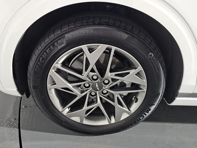 صورة 6 لـ 2021 Genesis GV70