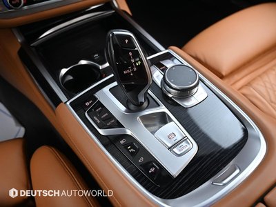 صورة 9 لـ 2021 BMW 7 SERIES