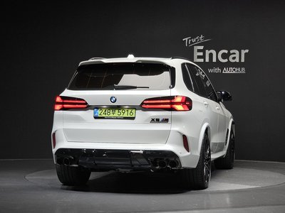 2025 BMW X5 M photo 3
