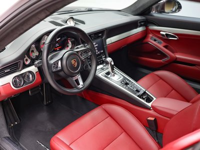 PORSCHE 911 - 9
