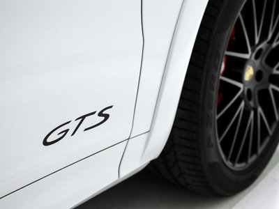 PORSCHE CAYENNE - 10