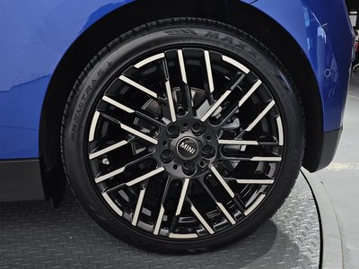 صورة 8 لـ 2024 MINI COOPER ELECTRIC