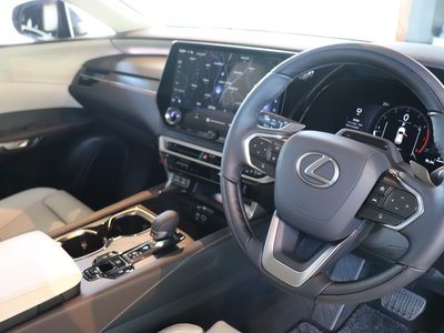 LEXUS RX - 10