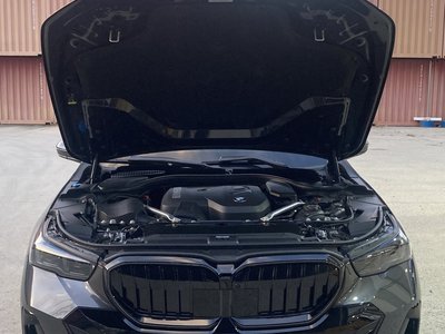 BMW 5 SERIES - 8