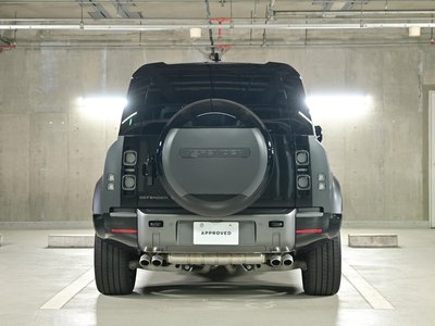 LAND ROVER DEFENDER - 10