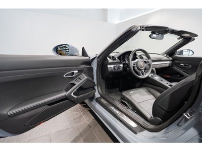 2025 Porsche 718 缩略图 14