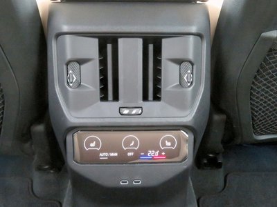 2026 BMW X3 — миниатюра 27