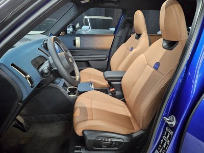 MINI COUNTRYMAN - 10