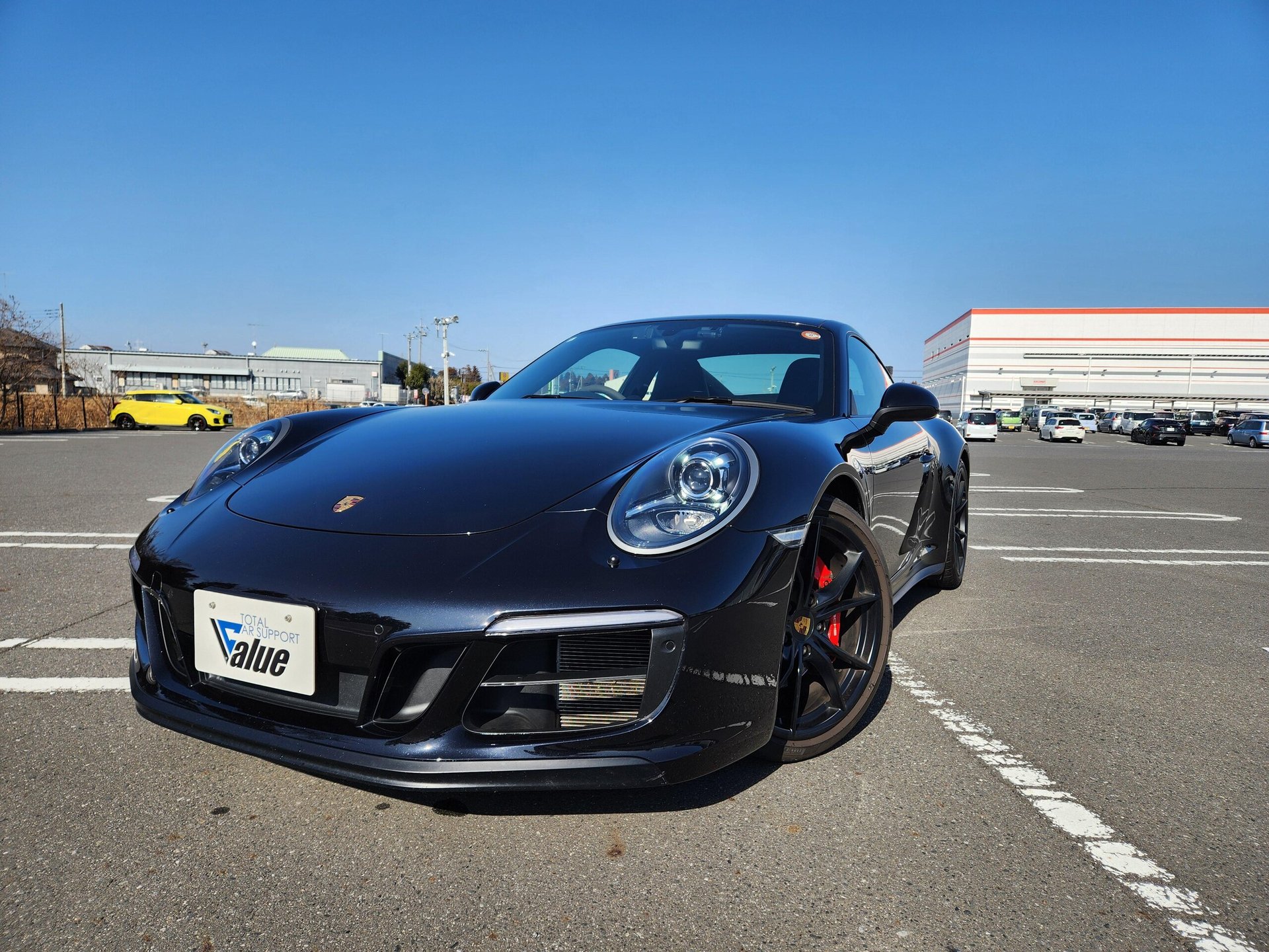 PORSCHE 911 - View 1