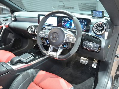 صورة 2 لـ 2021 Mercedes-BENZ CLA AMG