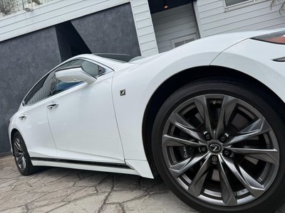صورة 3 لـ 2017 Lexus LS