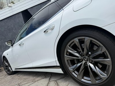 صورة مصغرة 21 لـ 2017 Lexus LS
