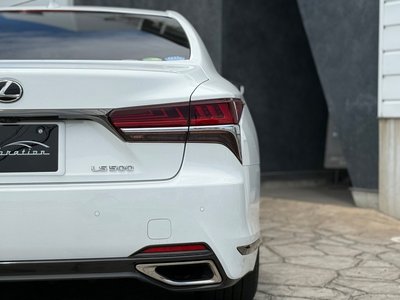 صورة مصغرة 24 لـ 2017 Lexus LS