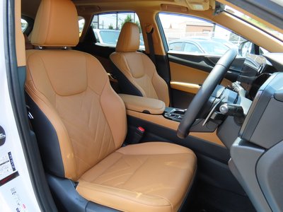 2023 Lexus NX 缩略图 15