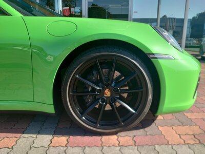 PORSCHE 911 CABRIOLET - 8