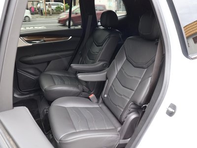 CADILLAC XT6 - 8