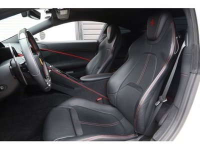 صورة 8 لـ 2021 Ferrari ROMA