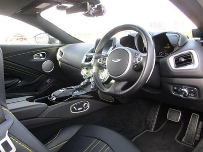 ASTON MARTIN VANTAGE ROADSTER - 3