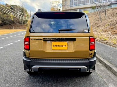 TOYOTA LAND CRUISER 250 - 10