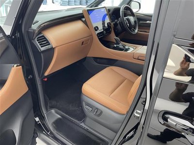 صورة مصغرة 25 لـ 2025 Toyota VELLFIRE