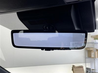 صورة 8 لـ 2025 Toyota VELLFIRE