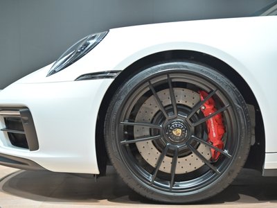 2024 Porsche 911 thumbnail 25