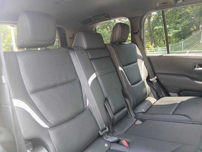 2024 Toyota LAND CRUISER 300 缩略图 43
