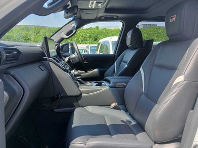 2024 Toyota LAND CRUISER 300 缩略图 11