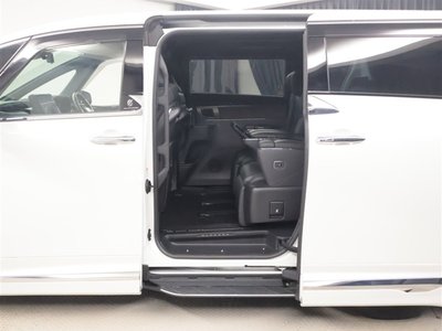 2024 Toyota ALPHARD 缩略图 28