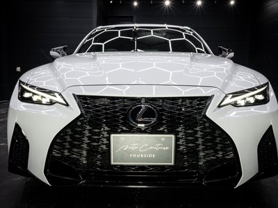 LEXUS IS - 1