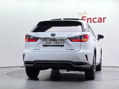 صورة 4 لـ 2017 Lexus RX