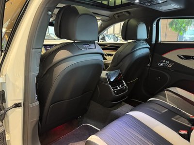 صورة مصغرة 66 لـ 2023 Bentley FLYING SPUR