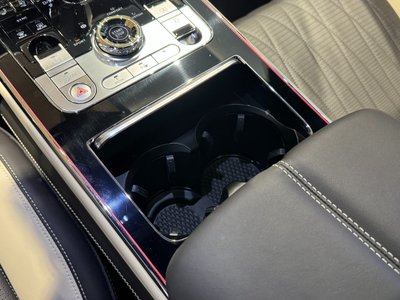 صورة مصغرة 56 لـ 2023 Bentley FLYING SPUR