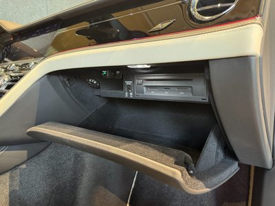 صورة مصغرة 61 لـ 2023 Bentley FLYING SPUR