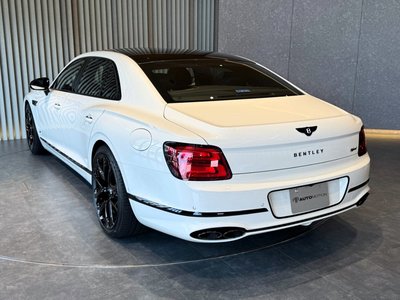 2023 Bentley FLYING SPUR 照片 4